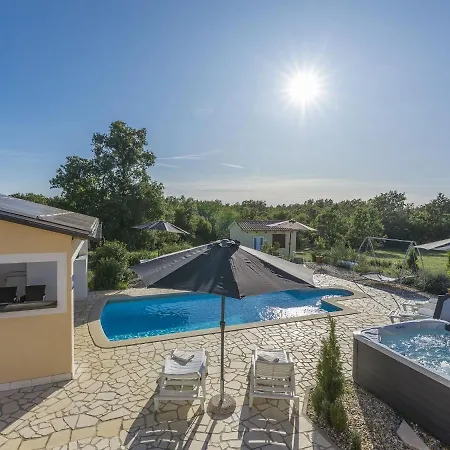 Peaceful In Nova Vas With Swimming Pool