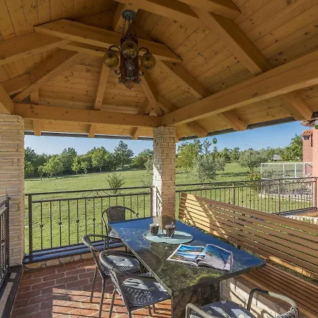 Peaceful In Nova Vas With Swimming Pool * Babici
